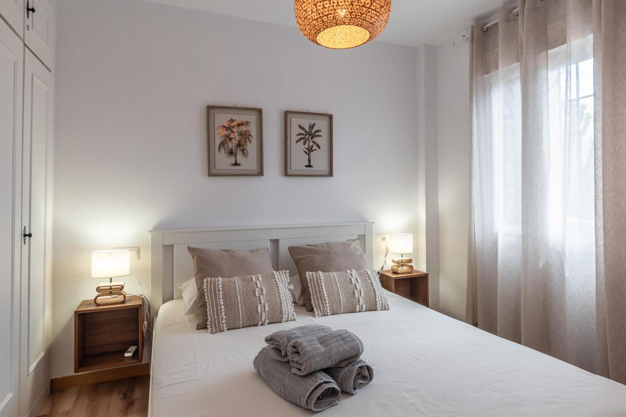 Renovated Apartment On Beachside With Pool Nerja Exteriér fotografie