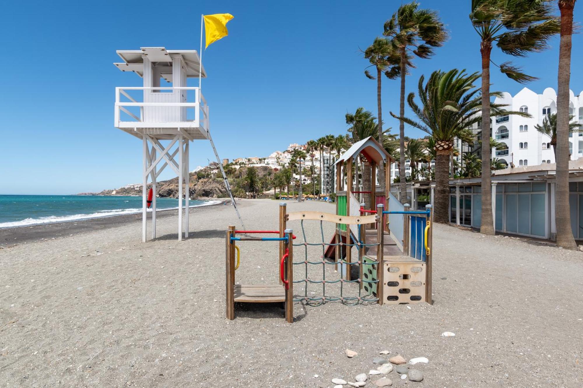 Renovated Apartment On Beachside With Pool Nerja Exteriér fotografie